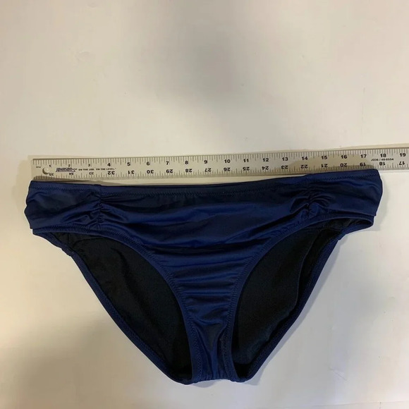 J. Crew Women's Glamour Girl‎ Cheeky Bikini Bottom Size L NWT - Picture 11 of 13